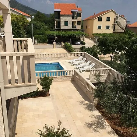 Apartments Meridiana 1 Orebic Exterior photo