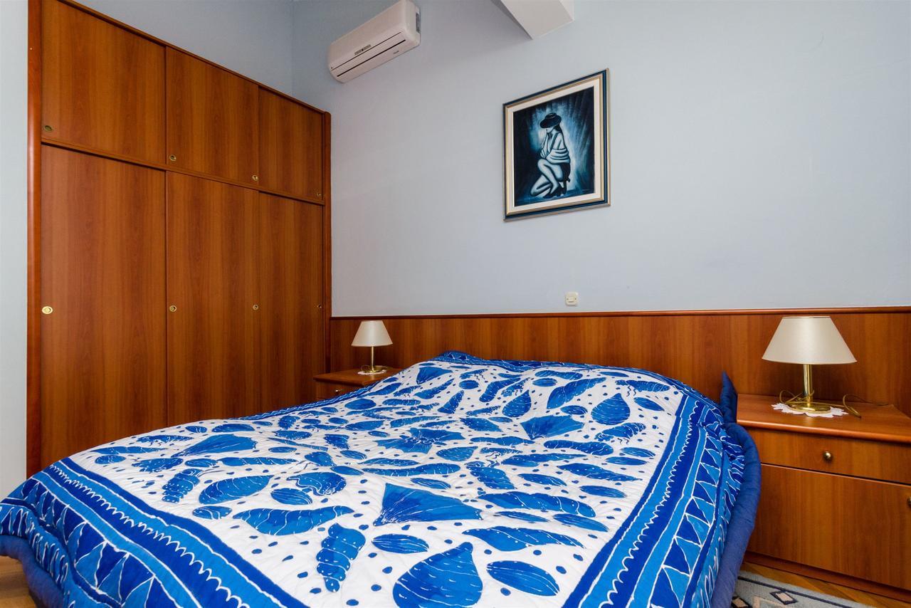 Meridiana 1 Apartament *